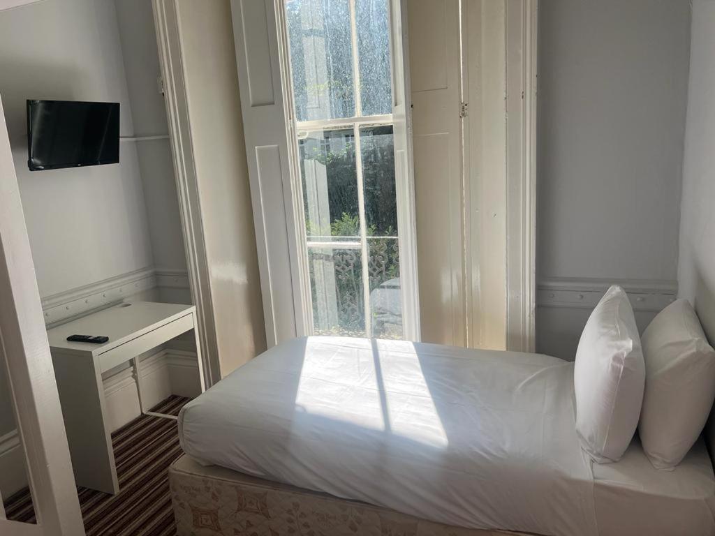 Palace Court Hotel Λονδίνο Εξωτερικό φωτογραφία